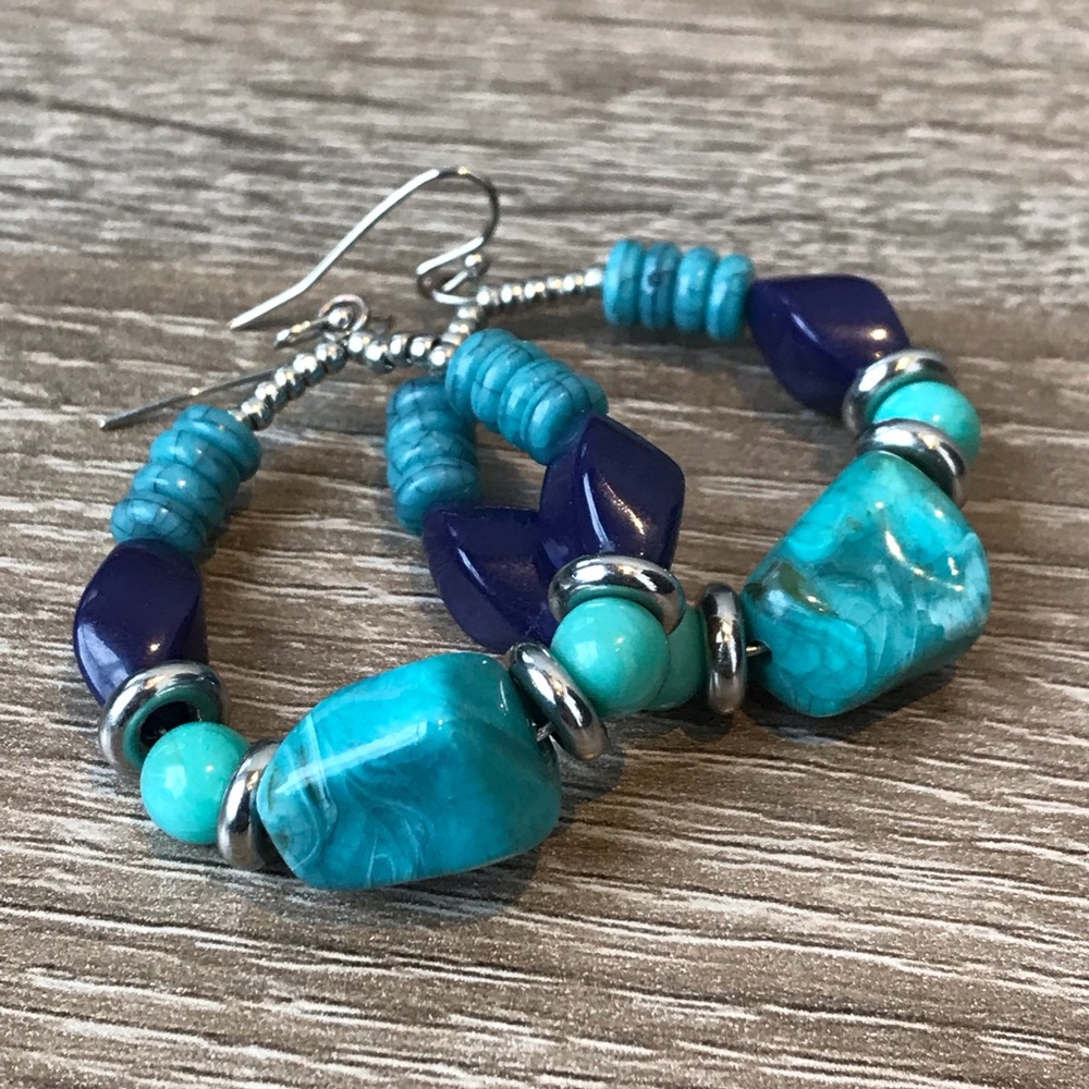 Blue | Wire Hook - Dangle Earrings | 0100